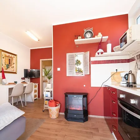 Opatija With Garden And Seaview شقة *