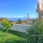 Apartmán Opatija With Garden And Seaview *