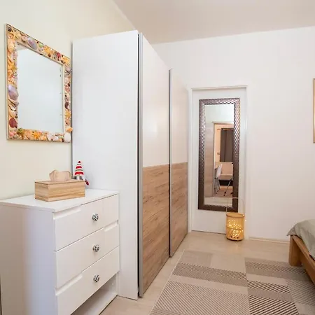 Opatija With Garden And Seaview Apartamento *