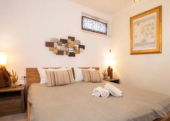 Apartment Opatija With Garden And Seaview Opric