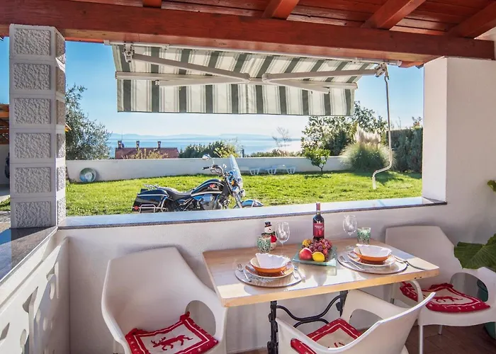 Opatija With Garden And Seaview Opric